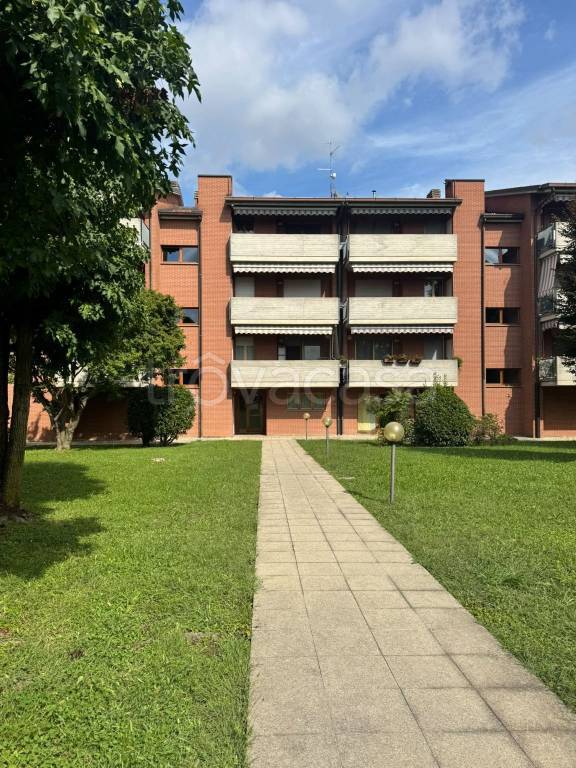 appartamento in vendita a Lallio