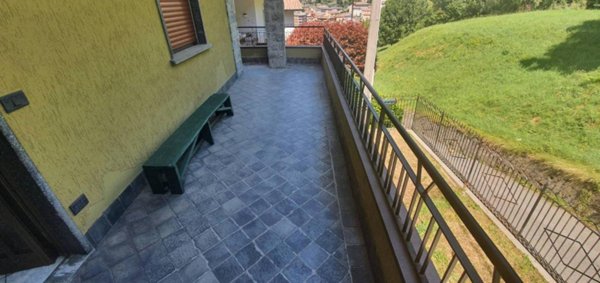 appartamento in vendita a Leffe in zona San Rocco