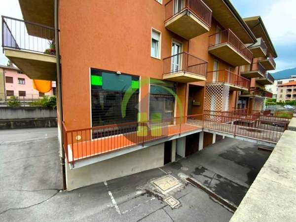 monolocale in vendita a Leffe