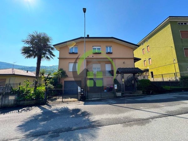 appartamento in vendita a Leffe in zona San Rocco
