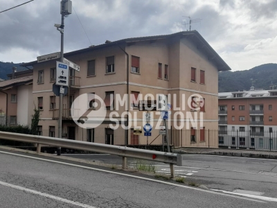 appartamento in vendita a Leffe
