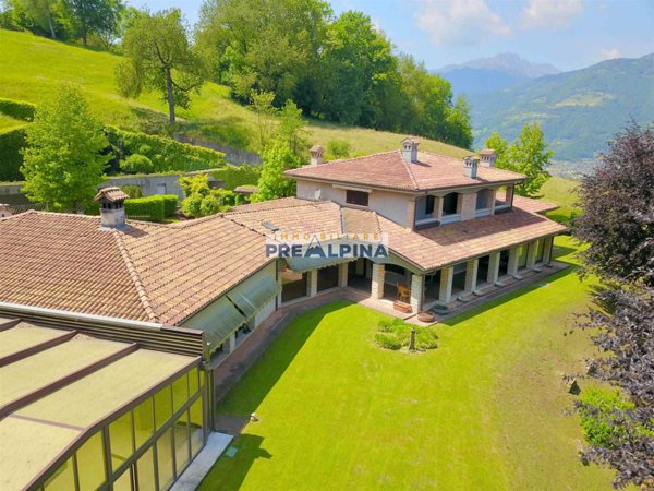 casa indipendente in vendita a Leffe