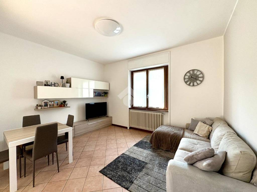 appartamento in vendita a Leffe