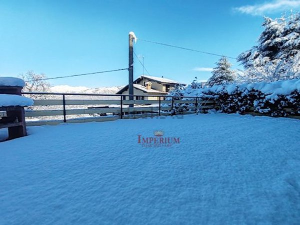 appartamento in vendita a Leffe