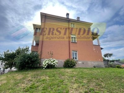 casa indipendente in vendita a Leffe