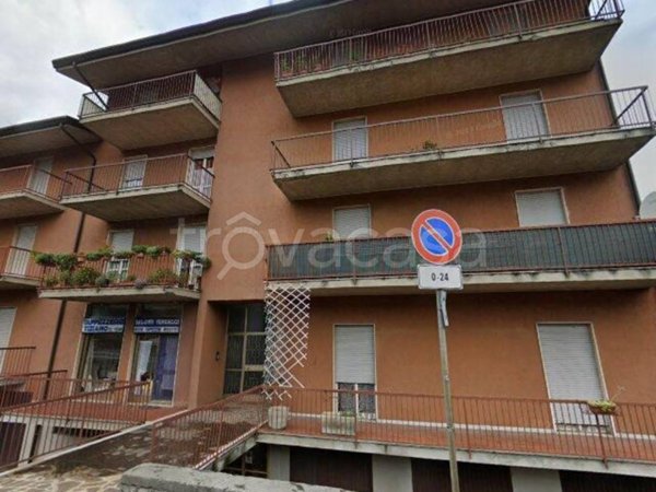 appartamento in vendita a Leffe