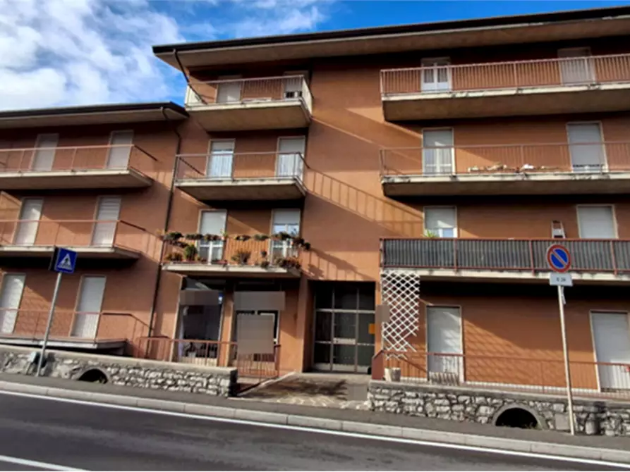 appartamento in vendita a Leffe