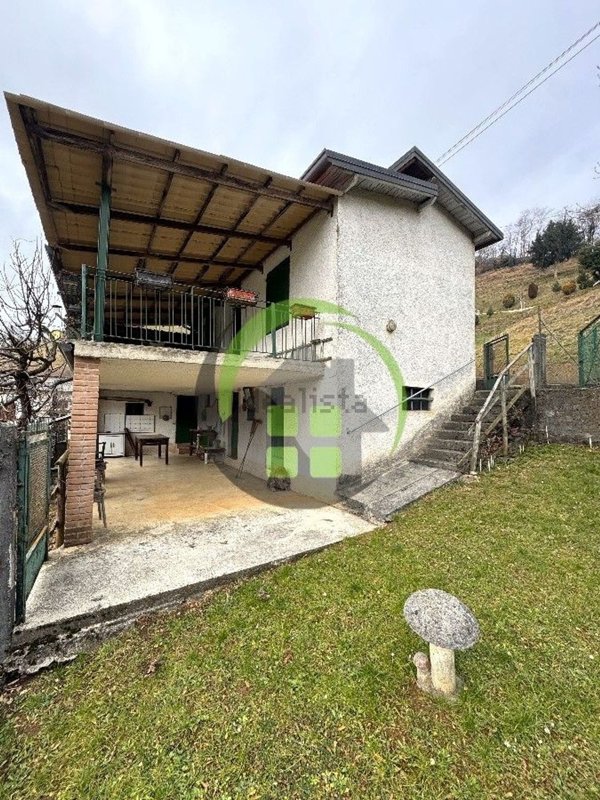 appartamento in vendita a Leffe