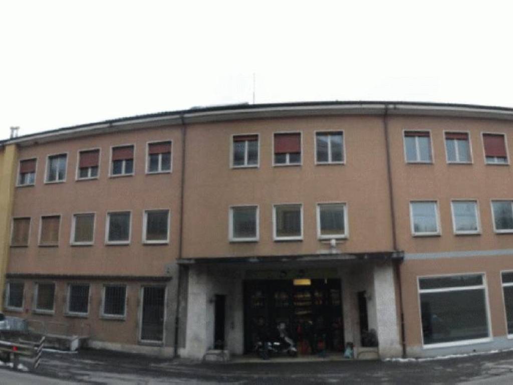 ufficio in vendita a Leffe