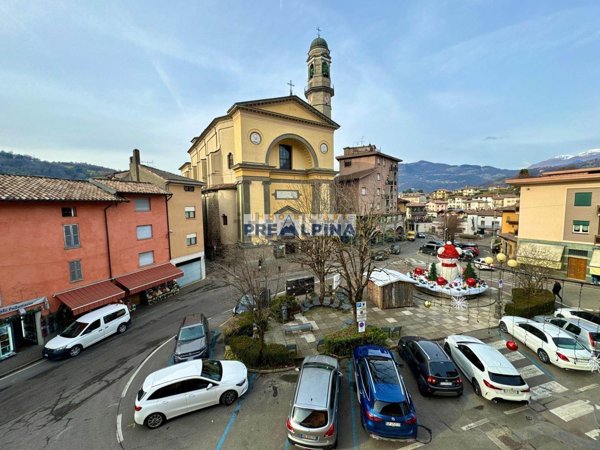 appartamento in vendita a Leffe