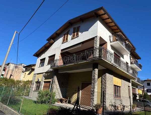 appartamento in vendita a Leffe