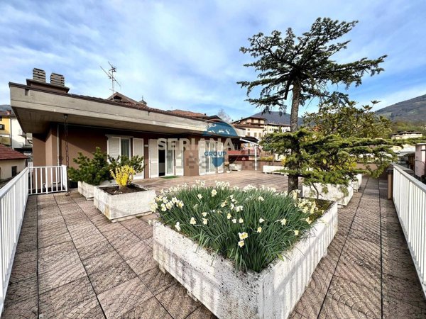 appartamento in vendita a Leffe