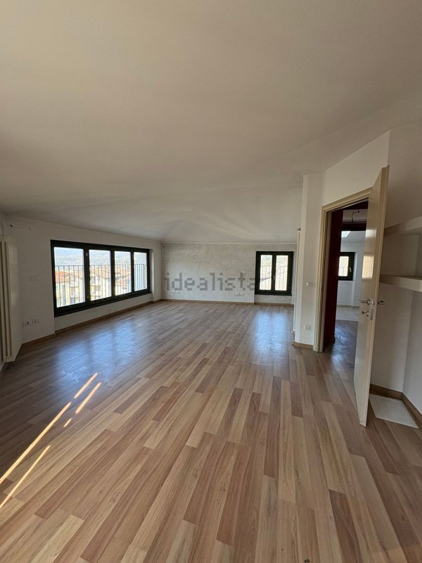 appartamento in vendita a Leffe