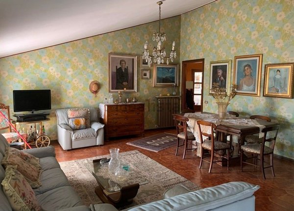 appartamento in vendita a Leffe