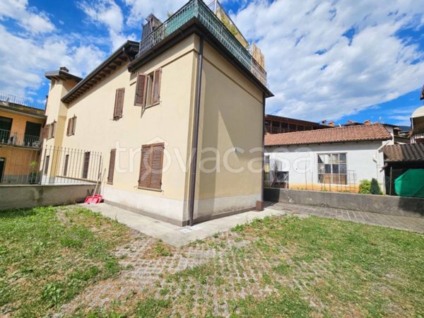 appartamento in vendita a Leffe in zona San Rocco