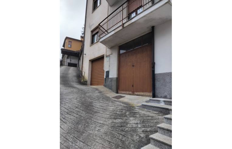 casa indipendente in vendita a Leffe in zona San Rocco