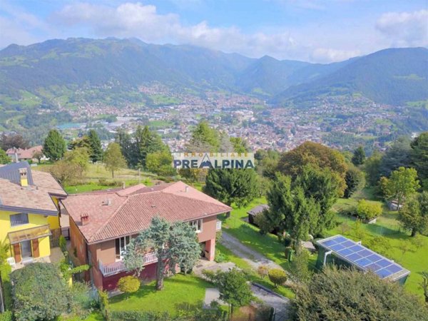 casa indipendente in vendita a Leffe in zona San Rocco