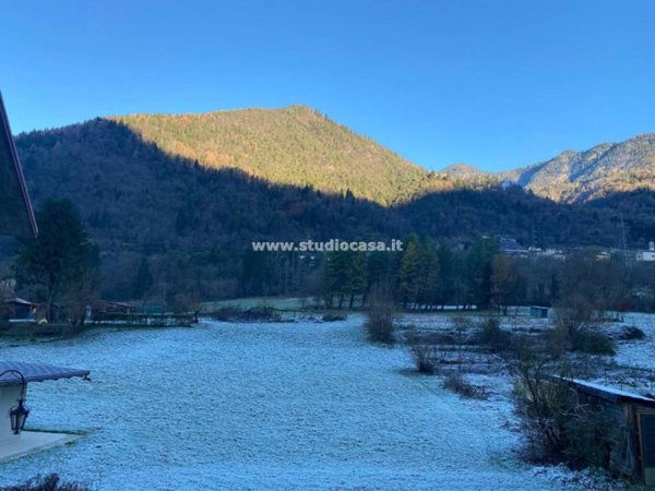 appartamento in vendita a Lenna