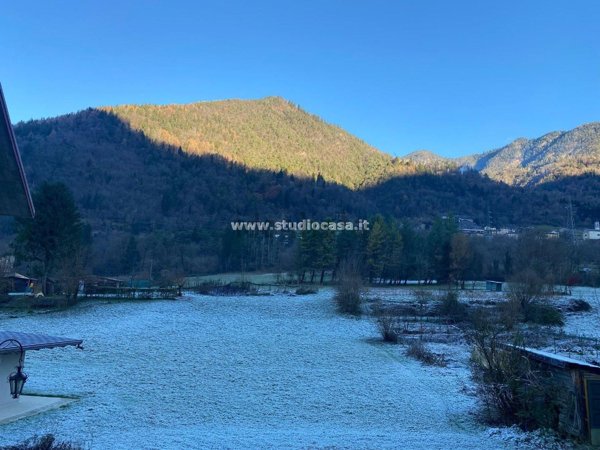 appartamento in vendita a Lenna