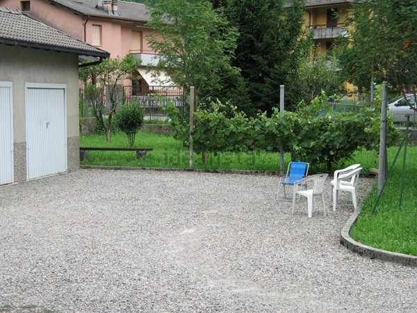 appartamento in vendita a Lenna