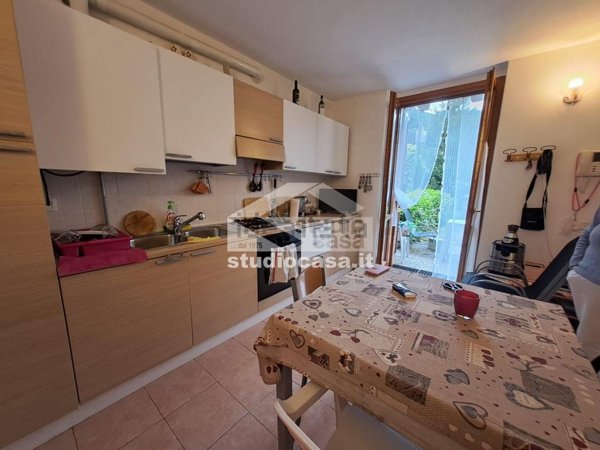 appartamento in vendita a Lenna