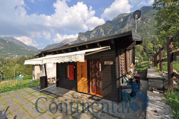 casa indipendente in vendita a Lenna