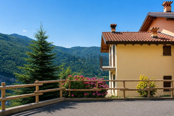 appartamento in vendita a Lenna