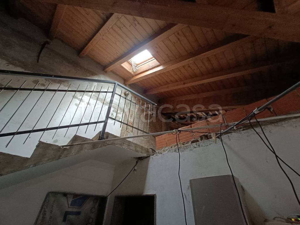 appartamento in vendita a Levate