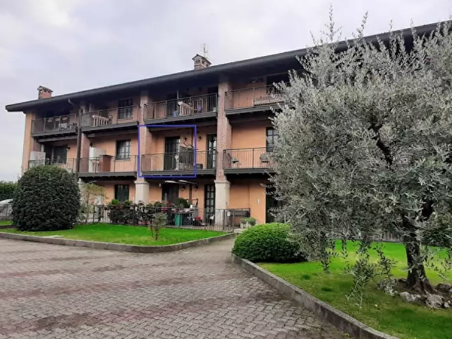 appartamento in vendita a Levate