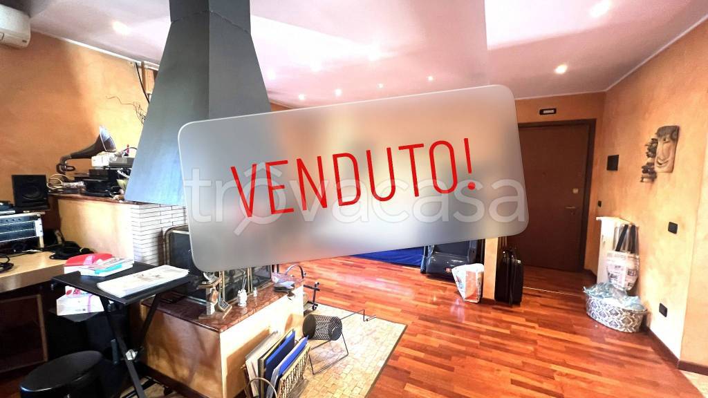 appartamento in vendita a Levate