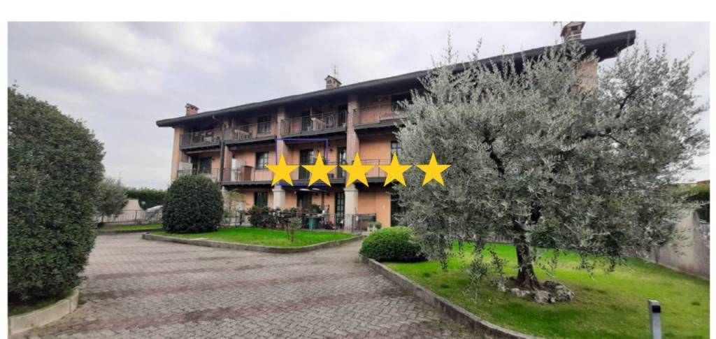 appartamento in vendita a Levate