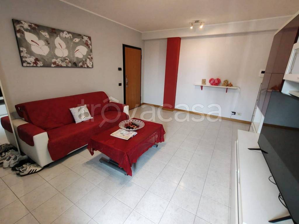 appartamento in vendita a Levate