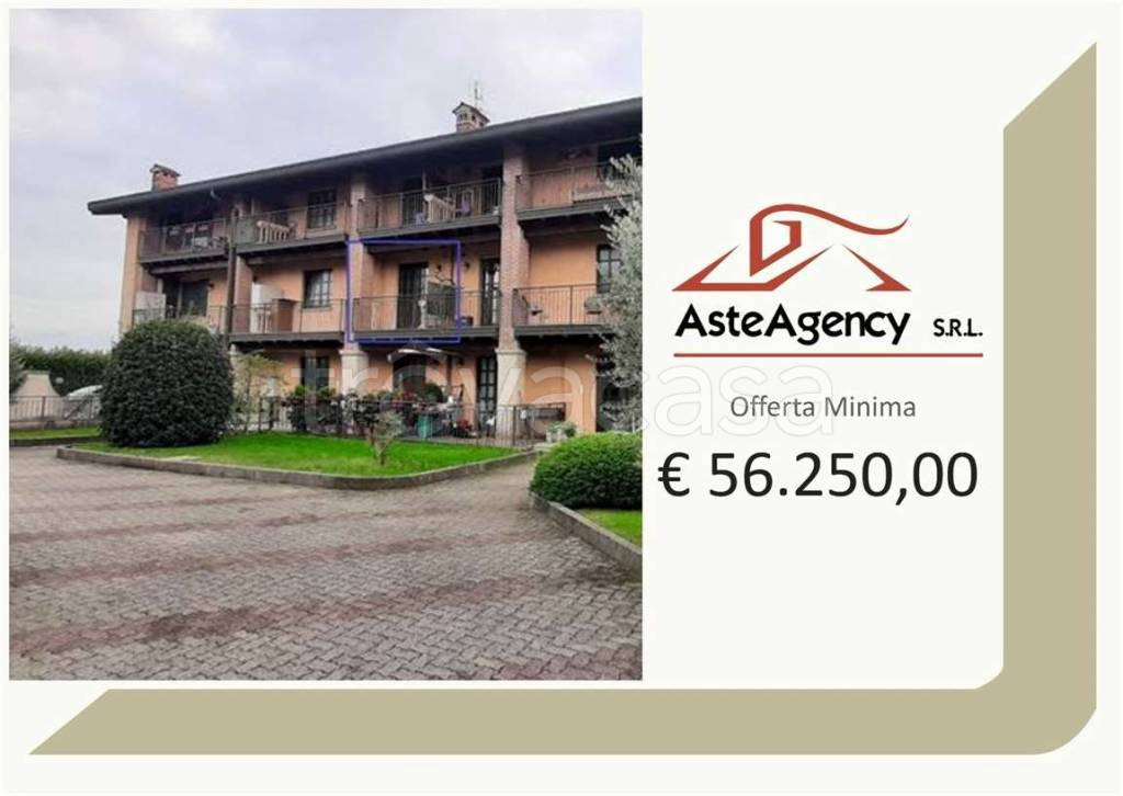 appartamento in vendita a Levate