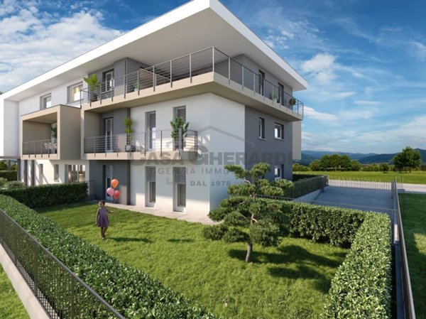 appartamento in vendita a Levate