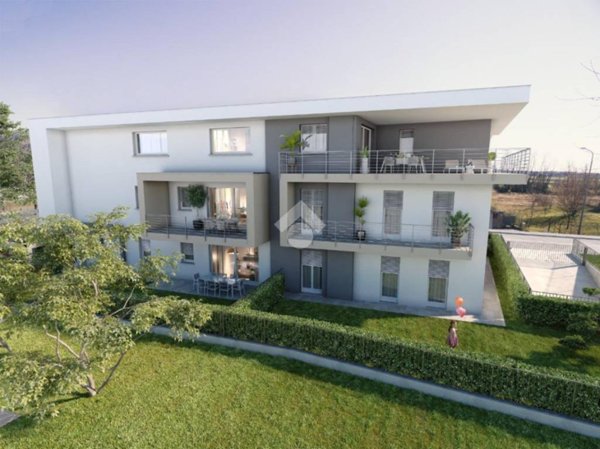 appartamento in vendita a Levate