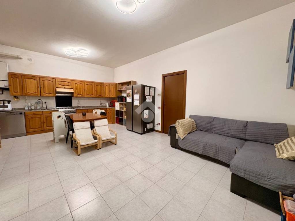 appartamento in vendita a Levate