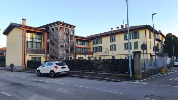 appartamento in vendita a Levate