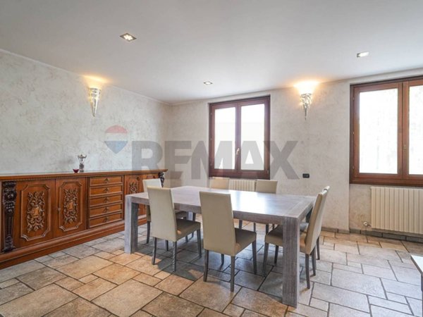 appartamento in vendita a Levate