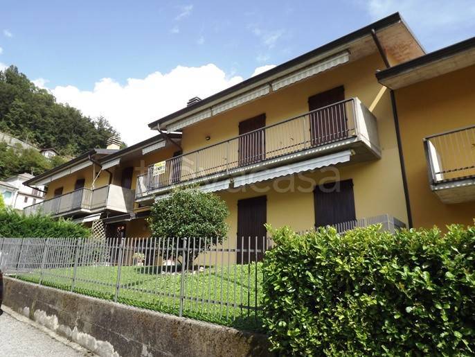 appartamento in vendita a Locatello