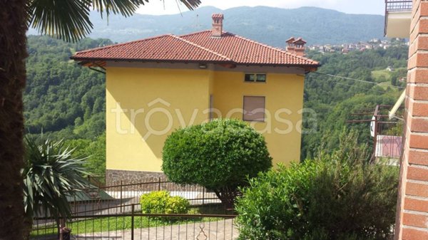 appartamento in vendita a Locatello