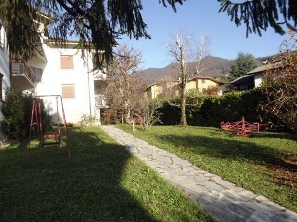 appartamento in vendita a Locatello