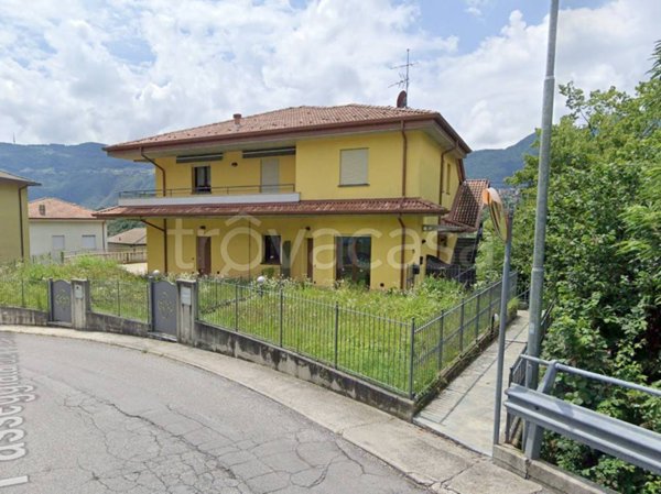 appartamento in vendita a Locatello