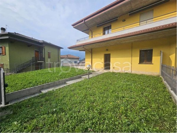appartamento in vendita a Locatello