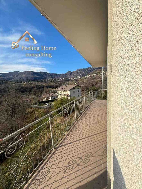 appartamento in vendita a Locatello