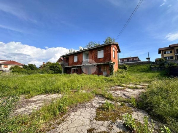 casa indipendente in vendita ad Alpignano