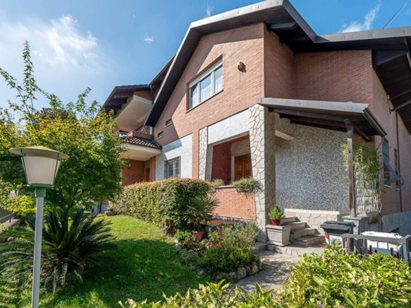 casa indipendente in vendita ad Alpignano