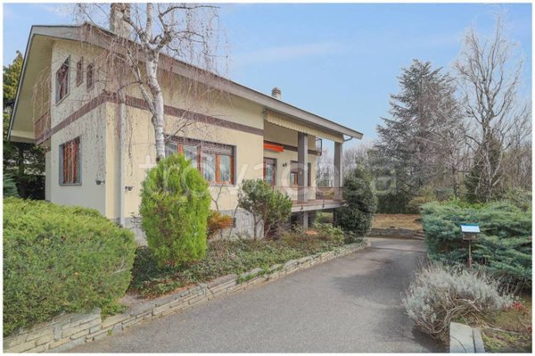 casa indipendente in vendita ad Alpignano