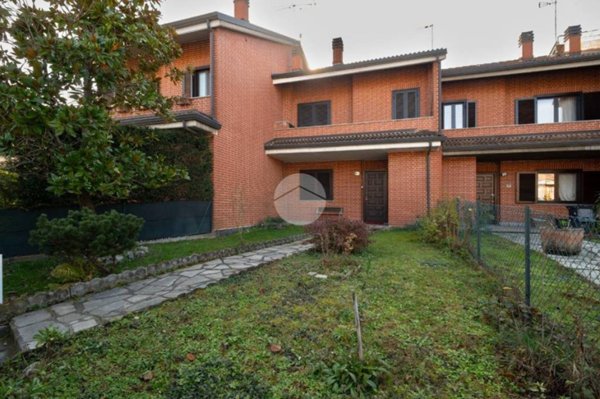 casa indipendente in vendita ad Alpignano