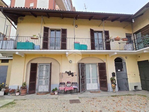 casa indipendente in vendita ad Alpignano
