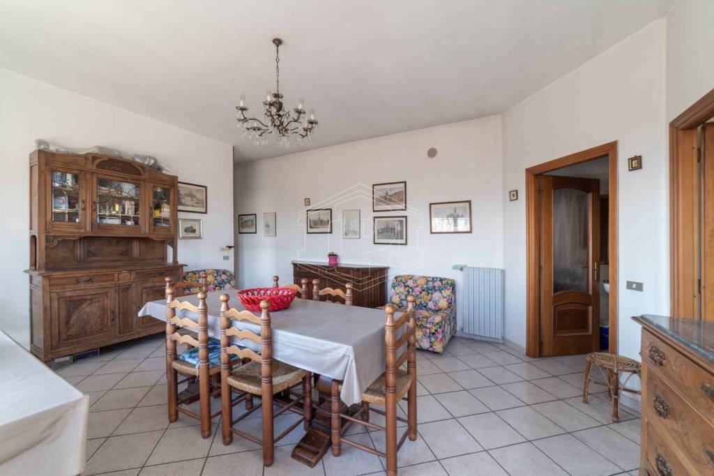 casa indipendente in vendita ad Alpignano